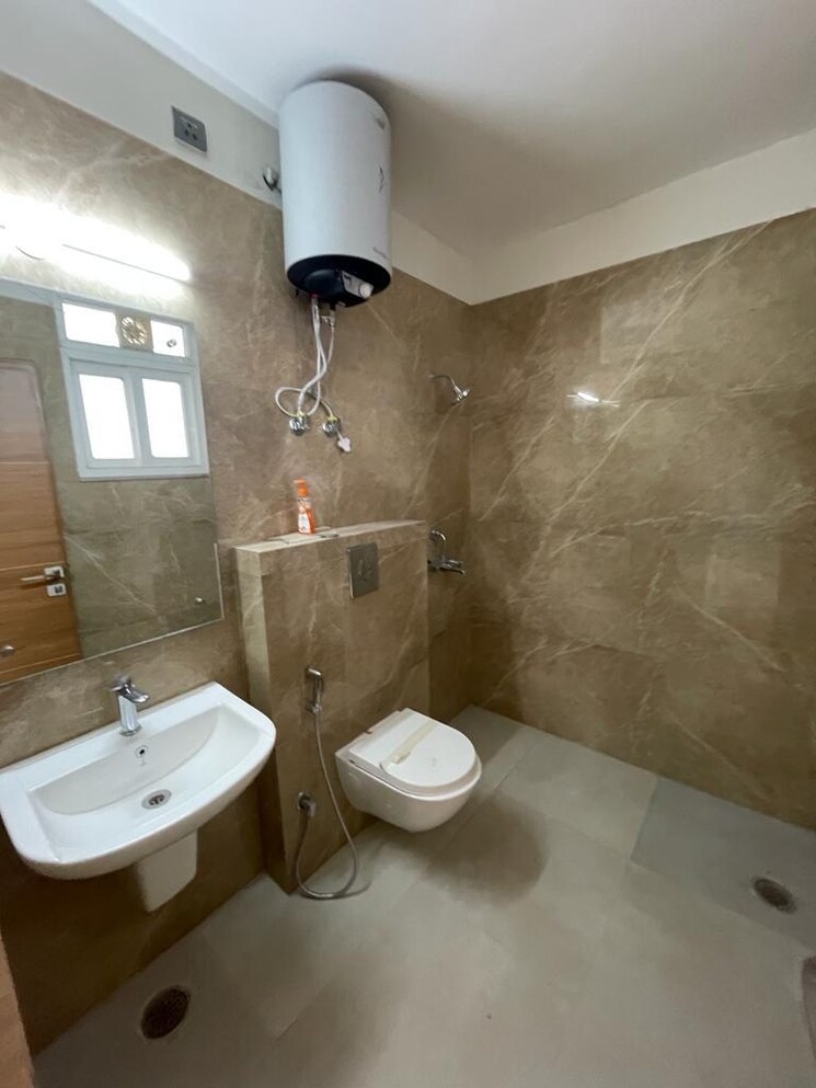 Bathroom, ananta-lifestyle 3 Bedroom 1432 Sq.Ft. Apartment In Lohgarh Zirakpur 7928374