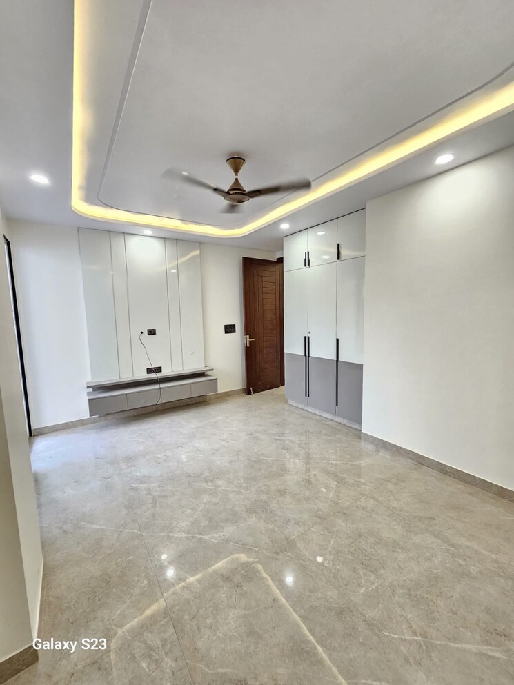Master Bedroom, sushant-lok-3 3 Bedroom 210 Sq.Yd. Builder Floor In Sector 57 Gurgaon 7928411
