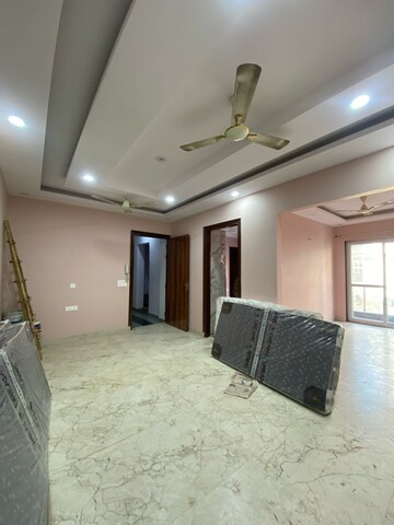 Bedroom in 2 BHK Builder Floor at Ansal Plaza Gurgaon, Palam Vihar – for Rent
