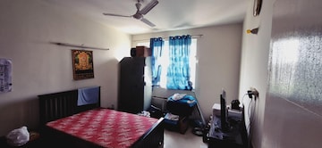 Room in 3 BHK Apartment at Emaar Gurgaon Greens, Sector 102 – for Rent