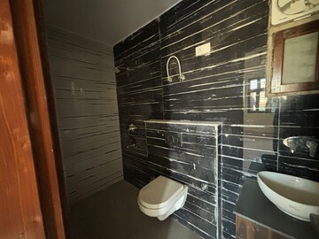 Bathroom in 3 BHK Builder Floor at Sector 7 – for Sale