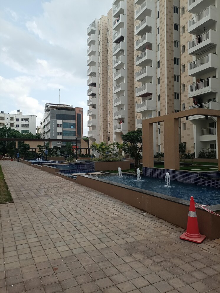 Exterior View, ambience-courtyard 3 Bedroom 1850 Sq.Ft. Apartment In Manikonda Hyderabad 7928516