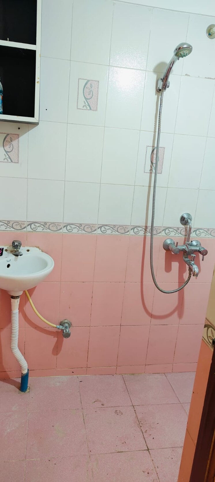 Bathroom, akshay-park 2 Bedroom 800 Sq.Ft. Apartment In Thergaon Pune 7928658