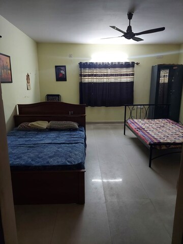 Bedroom in 2 BHK Apartment at Recreational Green 1 To 5 Greater Noida – for Rent