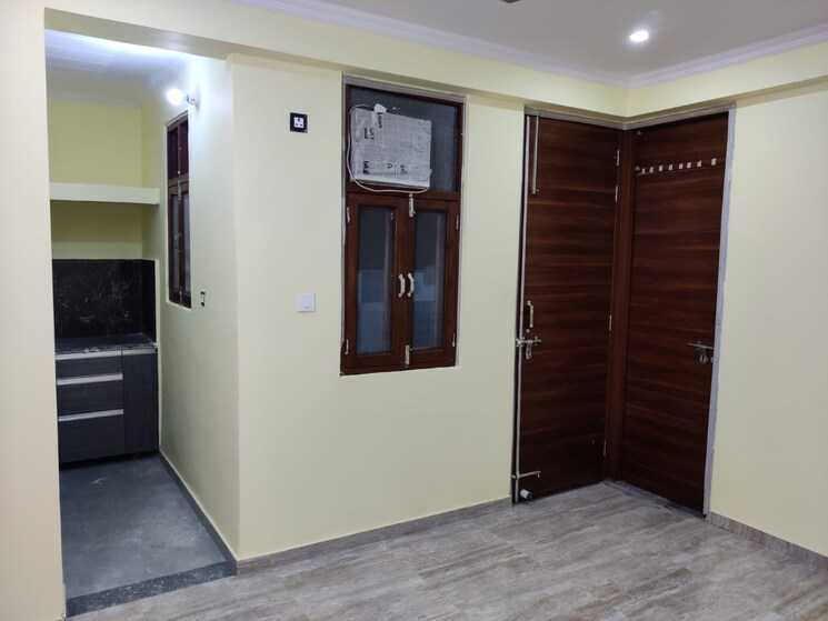 Room, sector 23 1 RK 66 Sq.Yd. Builder Floor In Sector 23 Gurgaon 7928726