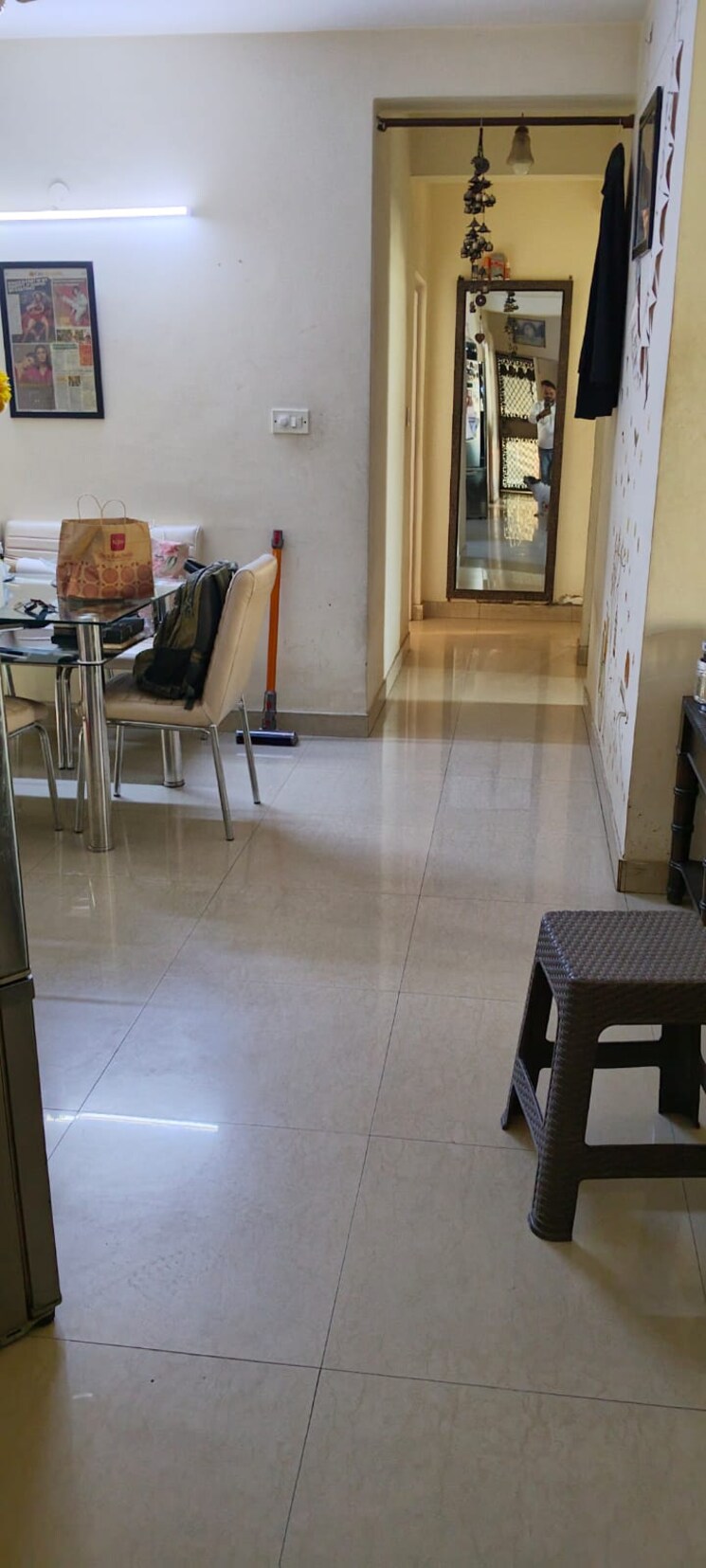 Living Room, dwarka mor 3 Bedroom 1800 Sq.Ft. Apartment In Dwarka Mor Delhi 7928781