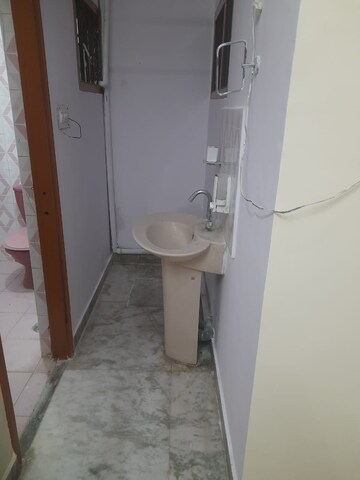 Bathroom in 2 BHK Apartment at Sector 56 – for Rent