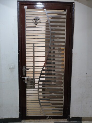 2 BHK Apartment For Rent in Gaur City 2 - 12th Avenue, Sector 16c Greater Noida