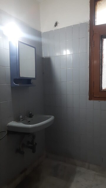 Bathroom in 3 BHK Apartment at Sector 4, Dwarka – for Rent