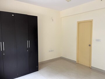 Room in 3 BHK Apartment at Prestige Notting Hill, Bannerghatta Road – for Sale