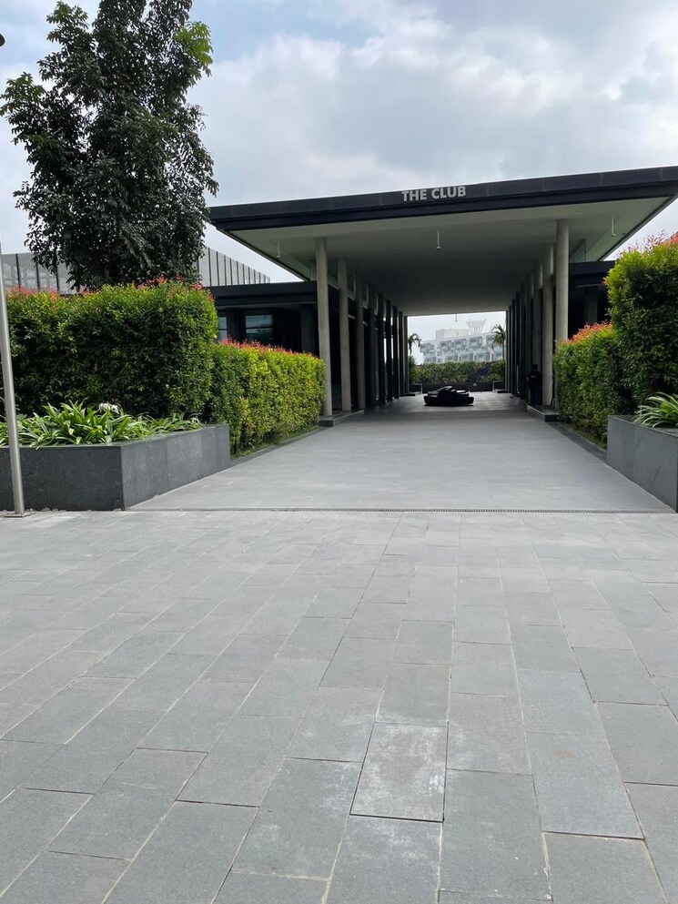  Parking, panchshil-towers 3.5 Bedroom 2850 Sq.Ft. Apartment In Kharadi Pune 7929093