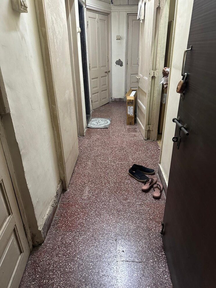 Balcony, navjivan-colony 2 Bedroom 850 Sq.Ft. Apartment In Mahim Mumbai 7929074