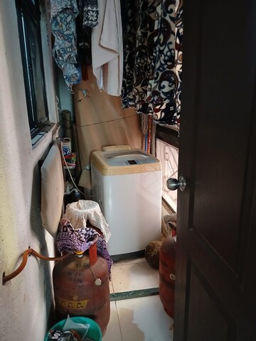 Furnished Amenities in 2 BHK Apartment at Nyati Meadows, Wadgaon Sheri – for Rent