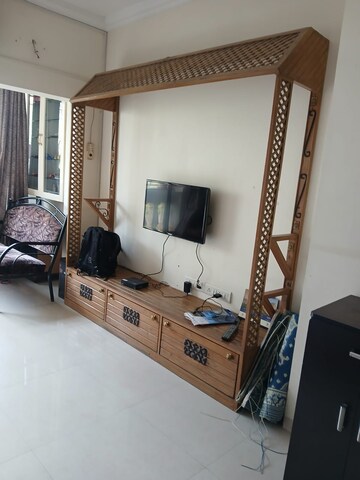 Living Room in 2 BHK Apartment at Nyati Meadows, Wadgaon Sheri – for Rent