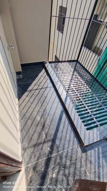 Balcony in 2 BHK Builder Floor at Sector 9 – for Rent