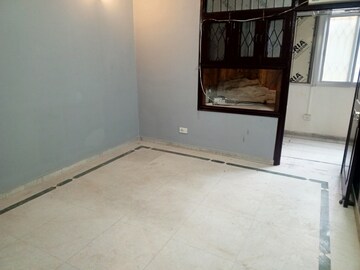 Room in 2 BHK Builder Floor at Ardee City, Sector 52 – for Sale