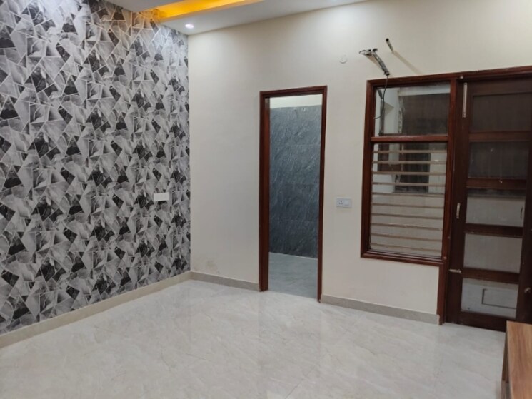 Room, dhillon-burj-one 1 Bedroom 700 Sq.Ft. Apartment In Lohgarh Zirakpur 7929172
