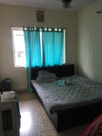Bedroom in 2 BHK Apartment at Anita Nagar Chs, Kandivali East – for Rent