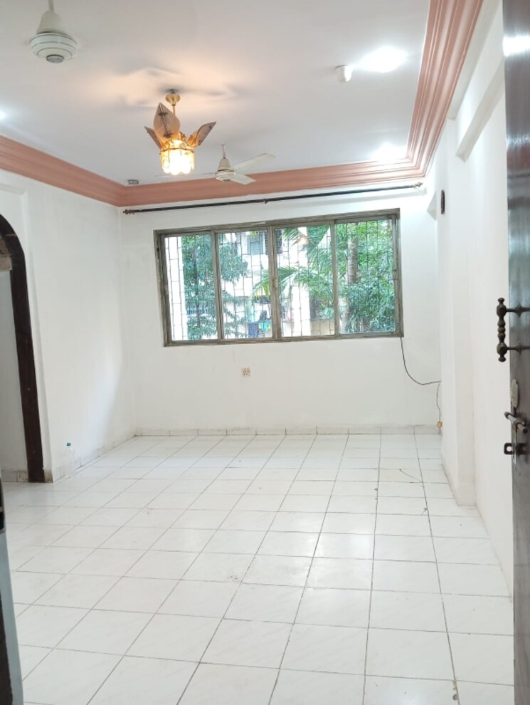 Room, alica-nagar-chs 2 Bedroom 525 Sq.Ft. Apartment In Kandivali East Mumbai 7929208