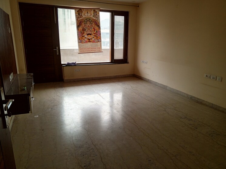 Room, ardee-city 3.5 Bedroom 315 Sq.Ft. Builder Floor In Sector 52 Gurgaon 7929223