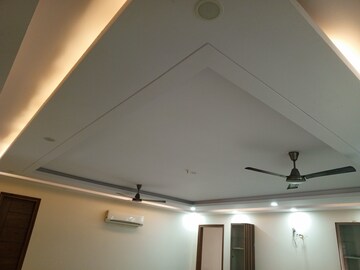 Furnished Amenities in 3.5 BHK Builder Floor at Ardee City, Sector 52 – for Sale