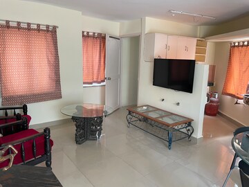 Living Room in 2 BHK Apartment at Karkhana – for Rent