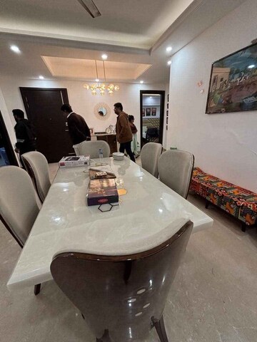 Master Bedroom in 3 BHK Builder Floor at Sector 5 – for Rent