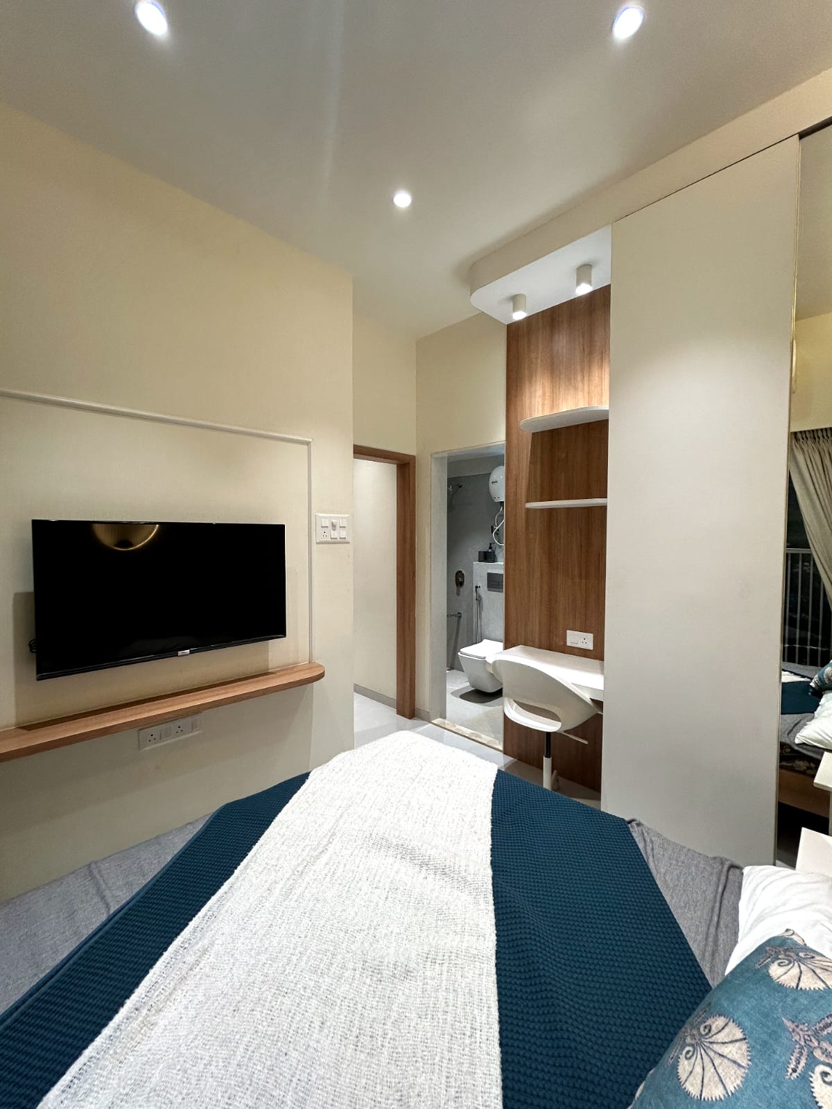 2 BHK + Extra Room Apartment For Sale in Mangeshi Tulip