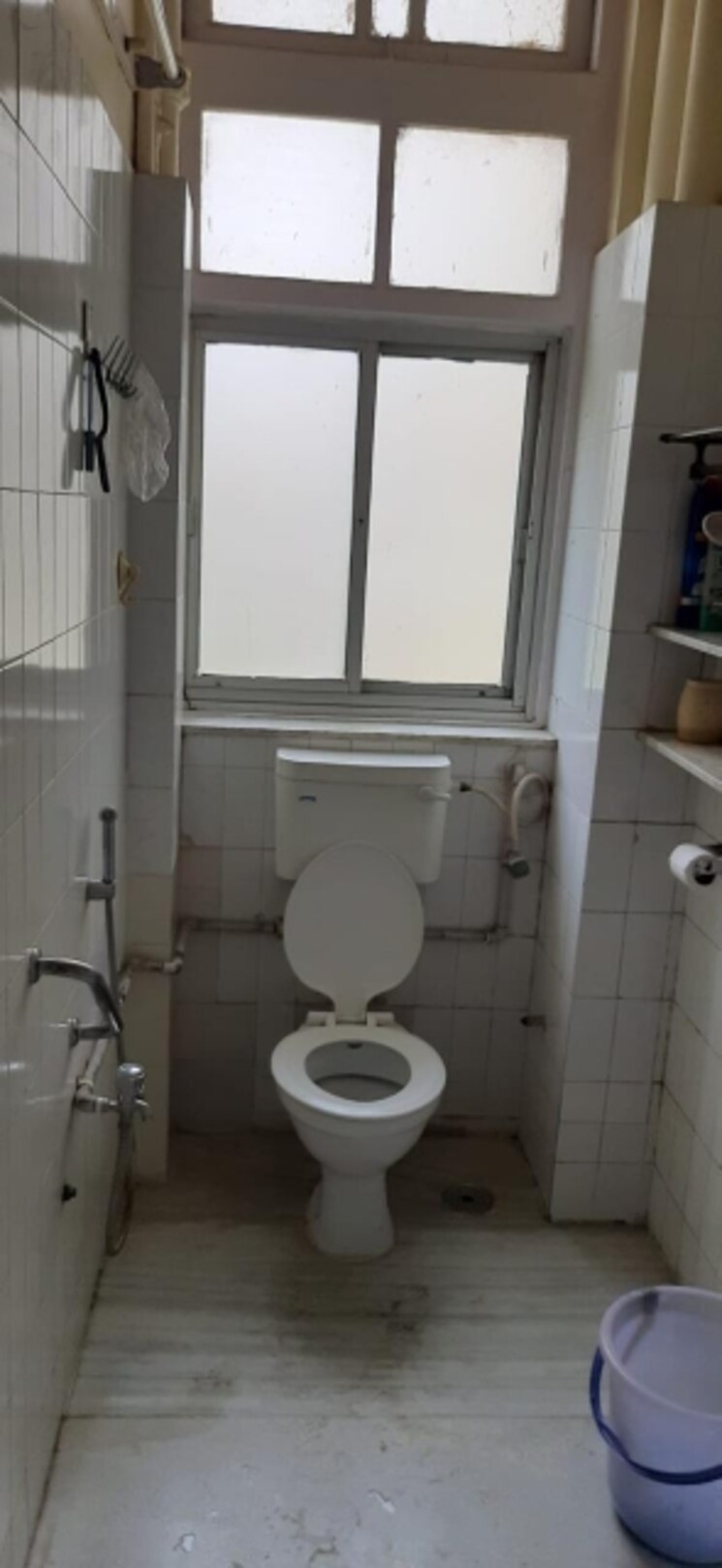 Bathroom, sangam-bhavan-colaba 2 Bedroom 1100 Sq.Ft. Apartment In Colaba Mumbai 7929258