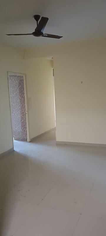 Room in 2 BHK Apartment at Pyramid Urban Homes 3, Sector 67a – for Rent