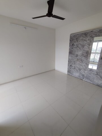 Room in 2 BHK Apartment at Godrej Emerald, Ghodbunder Road – for Rent