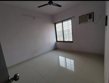 Room in 1 BHK Apartment at Lodha Crown Quality Homes, Majiwada – for Rent