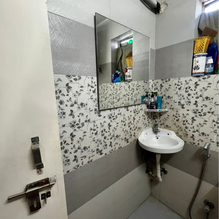 Attached Bathroom, sushant-lok-3 4 Bedroom 300 Sq.Yd. Builder Floor In Sector 57 Gurgaon 7929361