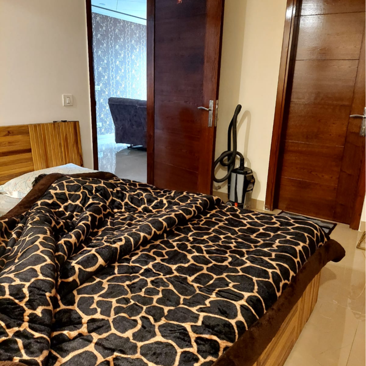 Room, sushant-lok-3 4 Bedroom 300 Sq.Yd. Builder Floor In Sector 57 Gurgaon 7929361