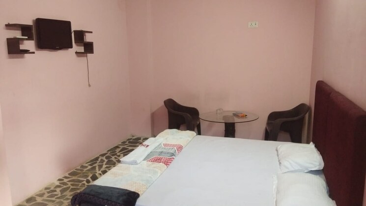 Bedroom, amrapali-platinum 3 Bedroom 1495 Sq.Ft. Apartment In Sector 119 Noida 7929438