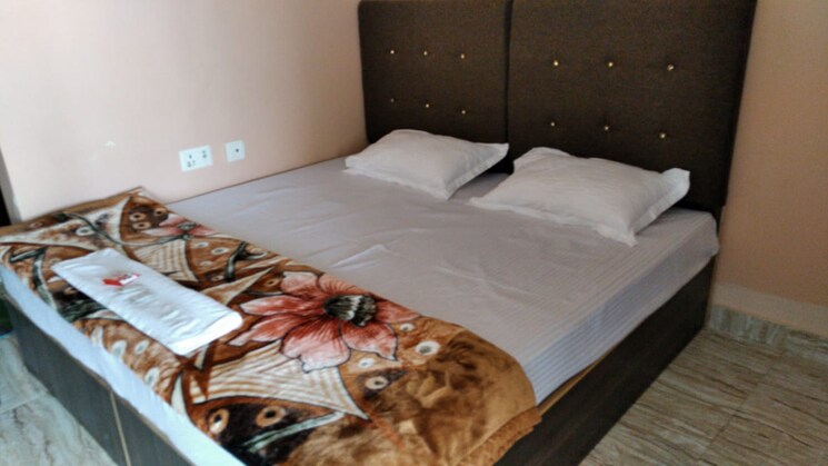 Master Bedroom, amrapali-platinum 3 Bedroom 1495 Sq.Ft. Apartment In Sector 119 Noida 7929438