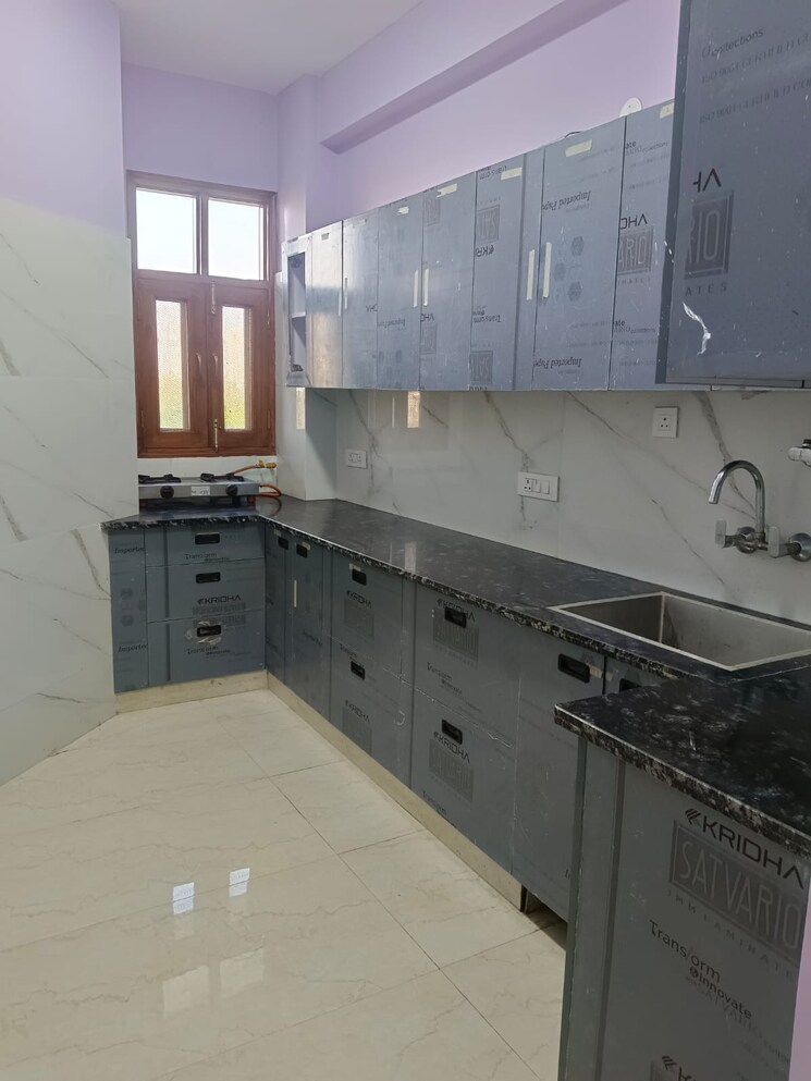 Kitchen, amrapali-platinum 3 Bedroom 1775 Sq.Ft. Apartment In Sector 119 Noida 7929453