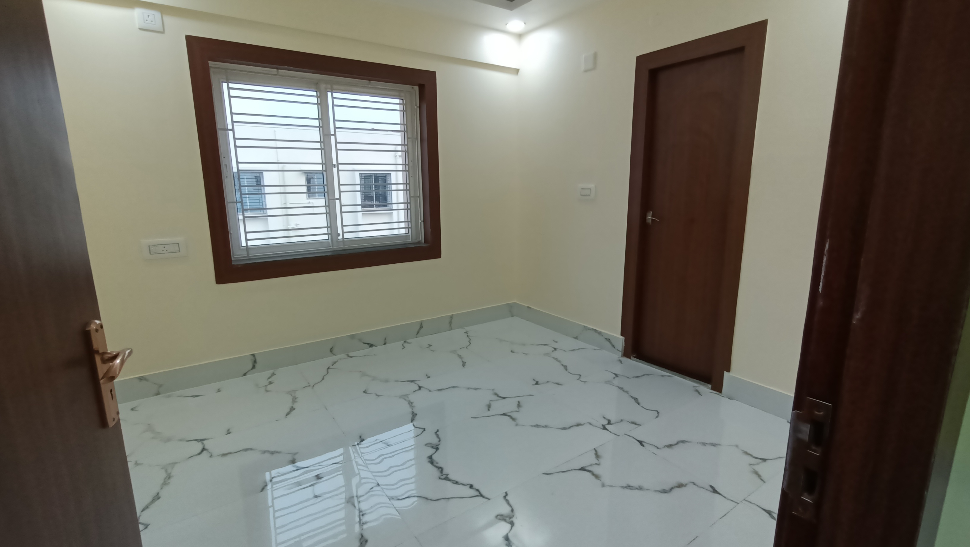 3 BHK Builder Floor For Sale in New Town