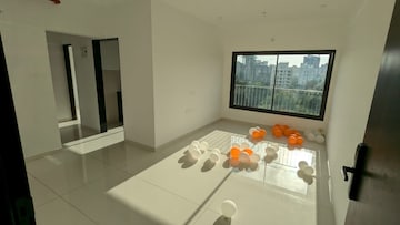 Master Bedroom in 2 BHK Apartment at Jc Horizon, Goregaon East – for Rent