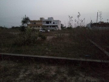  Plot For Sale in BPTP District 3, Sector 85