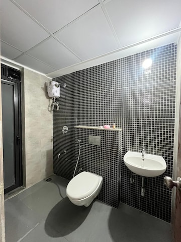 Bathroom in 1 BHK Apartment at Lodha Palava Aurelia, Dombivli East – for Rent