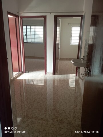 Bathroom in 2 BHK Apartment at Hinoo – for Rent