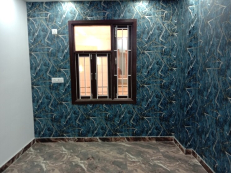 Room, dwarka mor 2 Bedroom 630 Sq.Ft. Builder Floor In Dwarka Mor Delhi 7929884