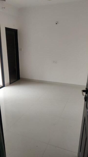 Room in 3 BHK Apartment at Talawali Chanda – for Sale