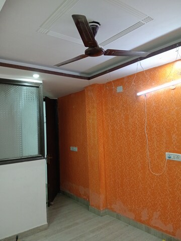 Furnished Amenities in 1 BHK Builder Floor at Govindpuri – for Rent