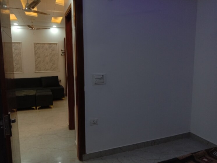 Room, dwarka mor 3 Bedroom 562 Sq.Ft. Builder Floor In Dwarka Mor Delhi 7929970