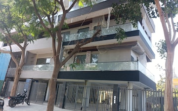 6 BHK Villa For Sale in Nirvana Country Birch Court, Sector 50