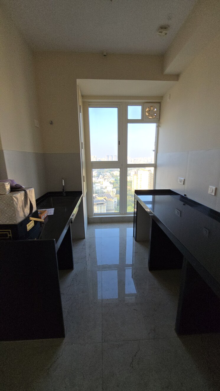 Kitchen, tata-serein 2 Bedroom 688 Sq.Ft. Apartment In Pokhran Road No 2 Thane 7930034