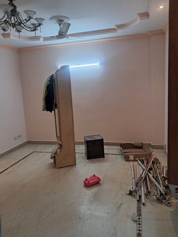 Room in 2 BHK Builder Floor at East Of Kailash – for Rent