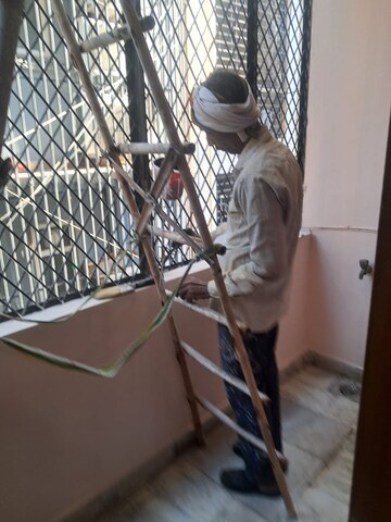 Room in 2 BHK Builder Floor at East Of Kailash – for Rent